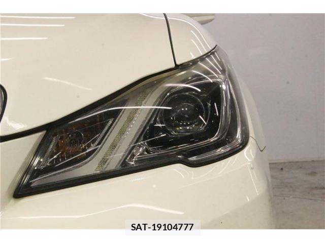 Toyota CROWN 2015-11 8224210-15