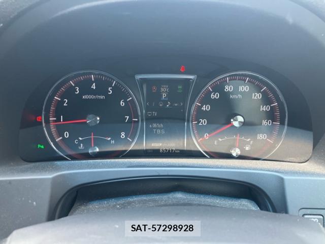 Toyota CROWN 2016-03 8224383-16
