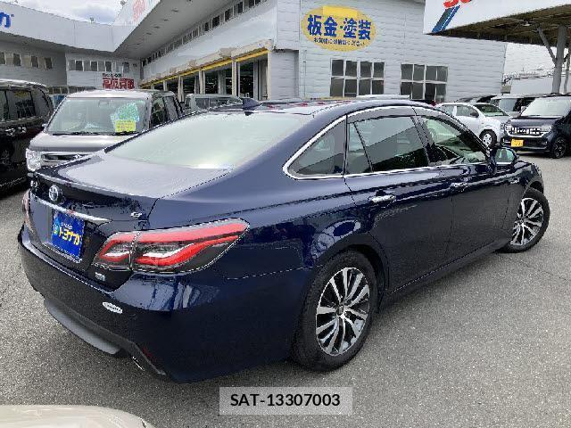 Toyota CROWN 2018-12 8224787-3