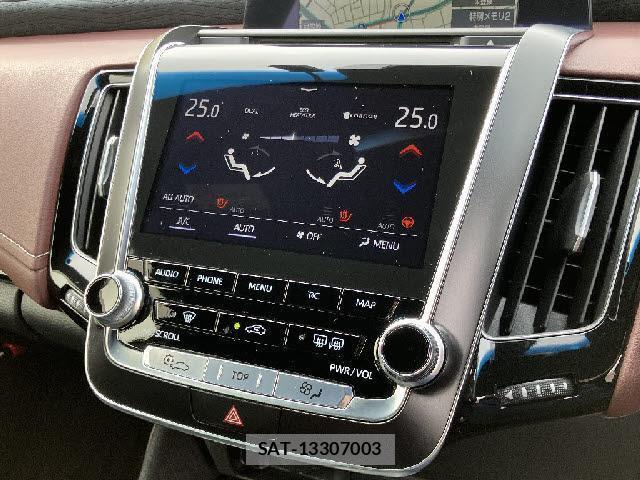 Toyota CROWN 2018-12 8224787-9