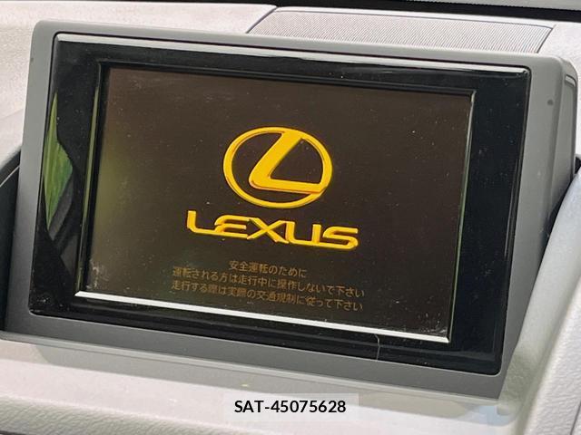 Lexus CT 2011-09 8216270-2