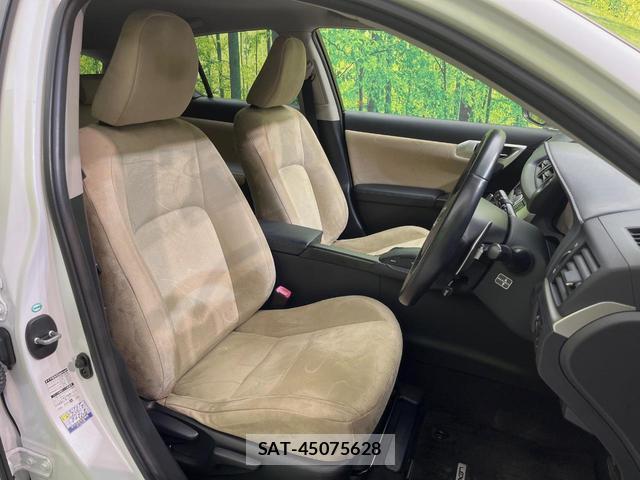 Lexus CT 2011-09 8216270-7