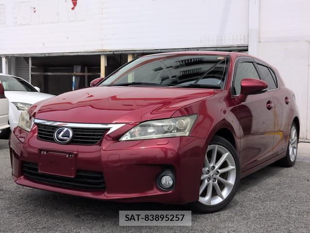 Lexus CT 2011-08 8218731-13