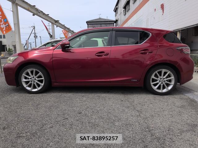 Lexus CT 2011-08 8218731-14