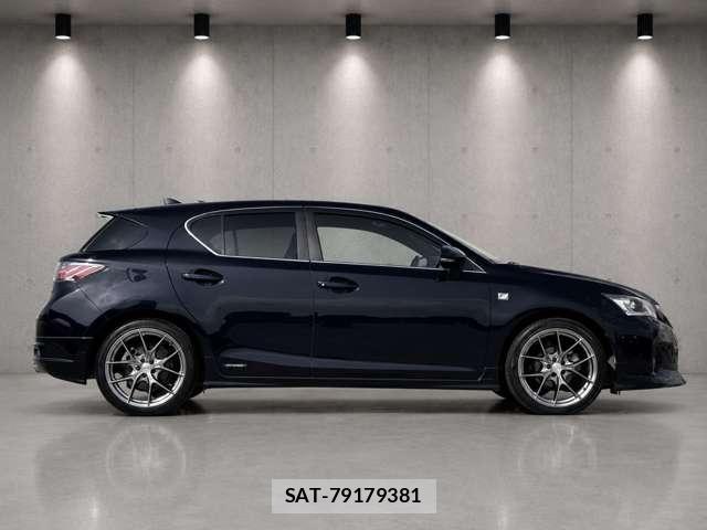Lexus CT 2011-09 8222767-1