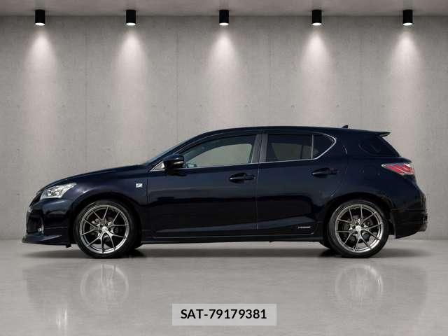 Lexus CT 2011-09 8222767-2
