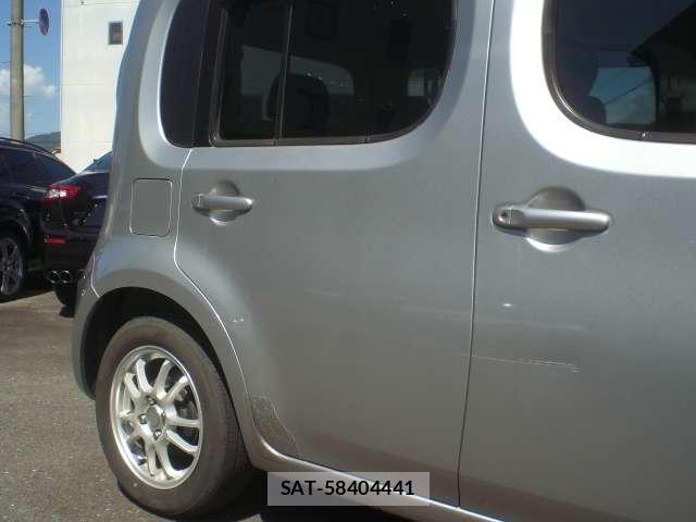 Nissan CUBE 2012-05 8217110-16