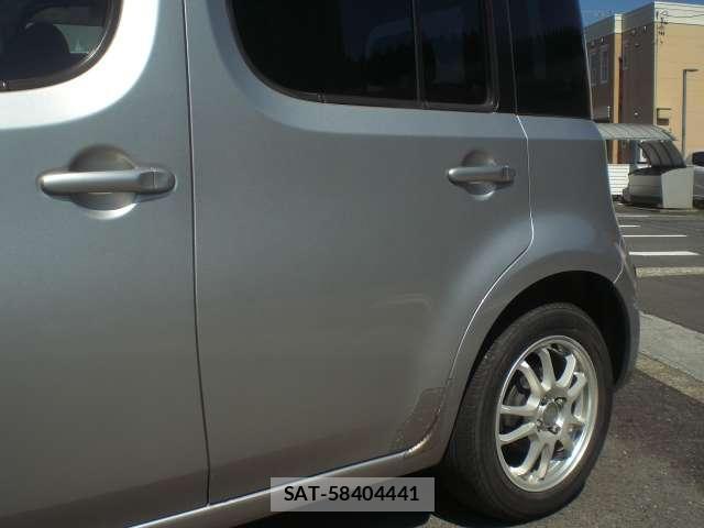 Nissan CUBE 2012-05 8217110-18