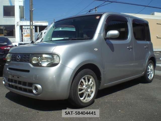 Nissan CUBE 2012-05 8217110-2