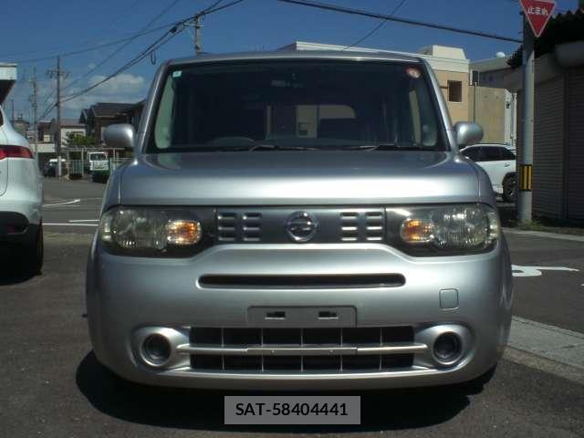 Nissan CUBE 2012-05 8217110-3