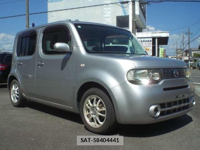 Nissan CUBE 2012-05 8217110-4