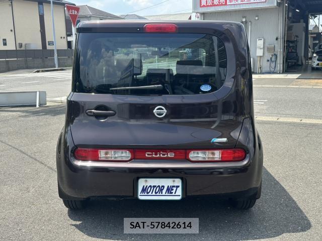 Nissan CUBE 2012-06 8217319-13