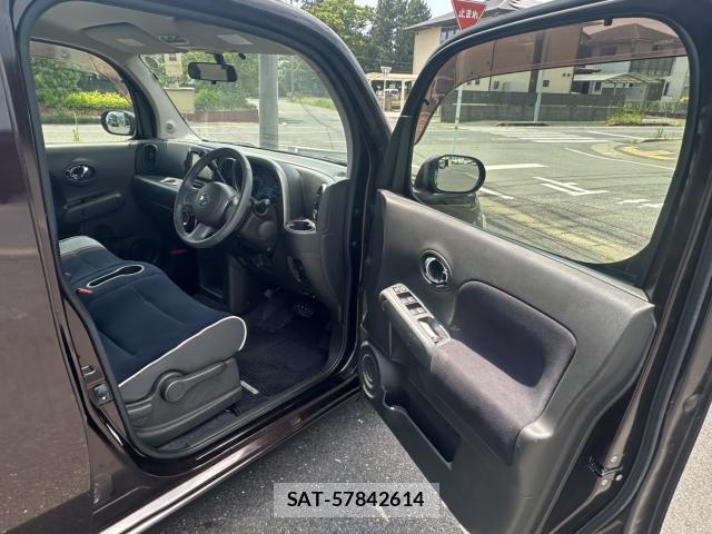 Nissan CUBE 2012-06 8217319-16