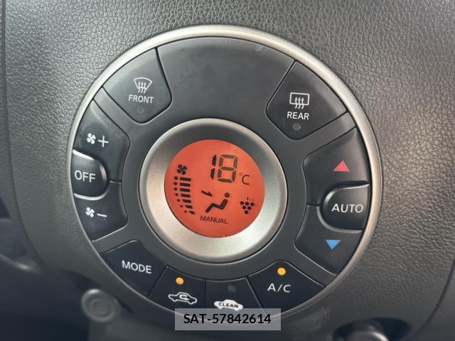 Nissan CUBE 2012-06 8217319-19