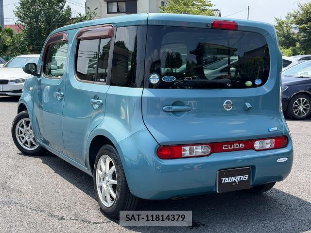 Nissan CUBE 2012-03 8221910-14