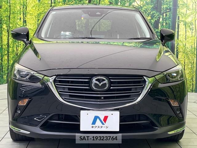 Mazda CX-3 2018-09 8216185-13