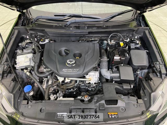 Mazda CX-3 2018-09 8216185-17