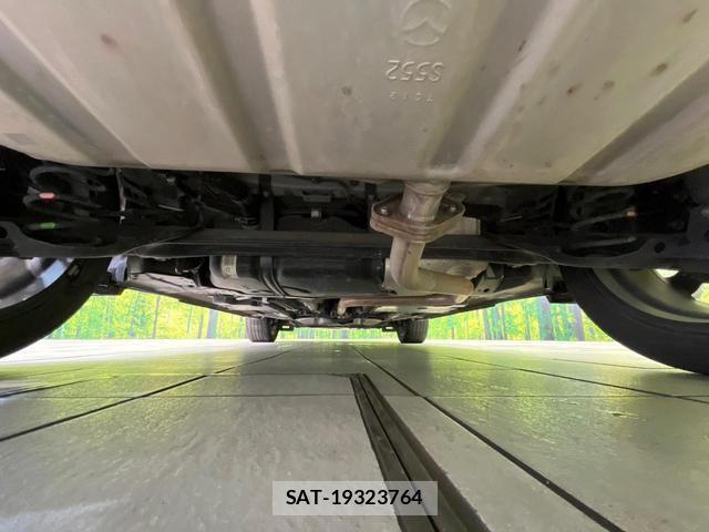 Mazda CX-3 2018-09 8216185-18