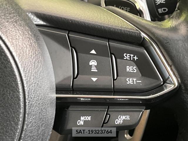 Mazda CX-3 2018-09 8216185-4
