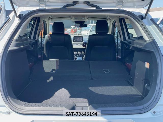 Mazda CX-3 2017-06 8216355-10