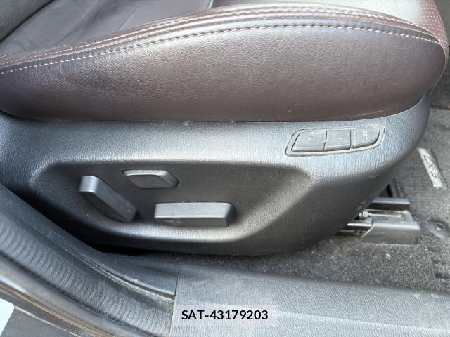 Mazda CX-3 2017-09 8216460-9