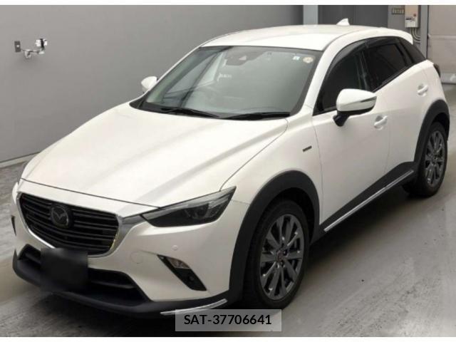 Mazda CX-3 2021-05 8217572-3