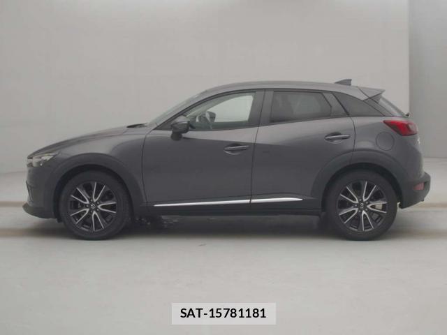 Mazda CX-3 2017-07 8218818-5