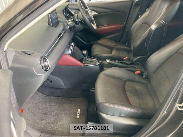Mazda CX-3 2017-07 8218818-7