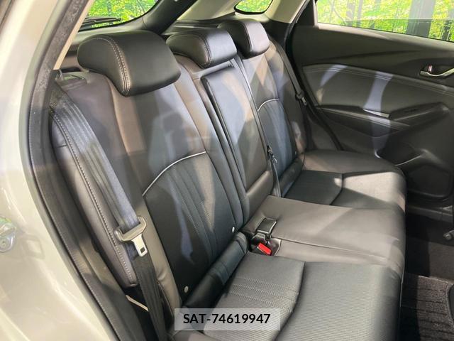 Mazda CX-3 2018-09 8219386-8