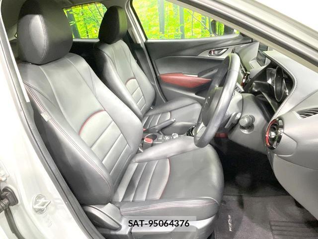 Mazda CX-3 2015-07 8219421-9