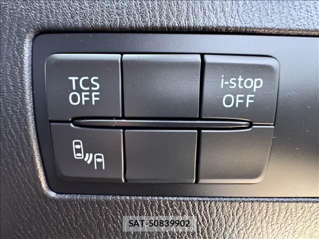 Mazda CX-3 2015-06 8220512-5