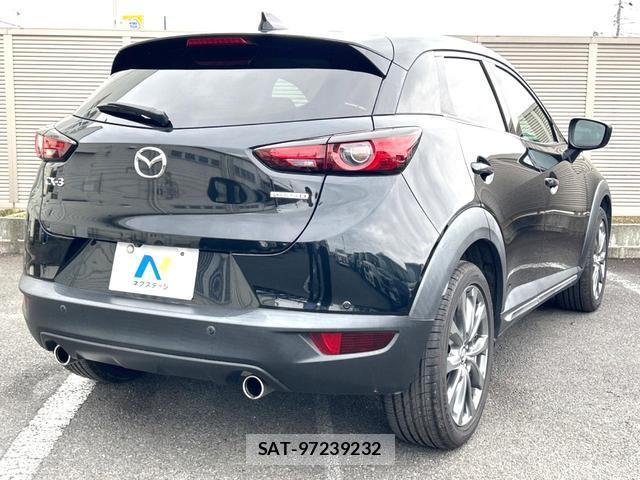 Mazda CX-3 2020-11 8221574-16