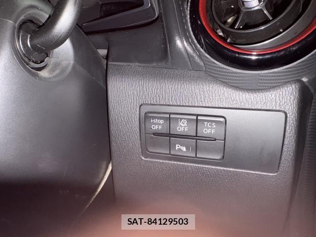 Mazda CX-3 2017-07 8223337-13