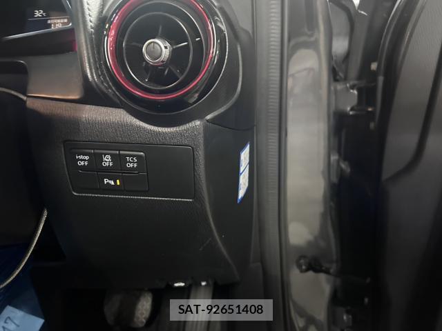 Mazda CX-3 2017-07 8223661-12