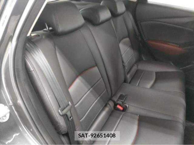 Mazda CX-3 2017-07 8223661-5