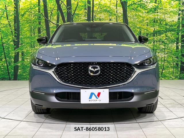 Mazda CX-30 2023-06 8216176-13