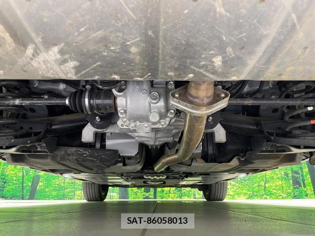 Mazda CX-30 2023-06 8216176-18