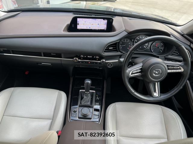 Mazda CX-30 2019-12 8216204-1