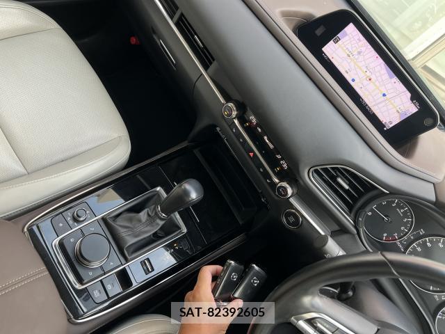 Mazda CX-30 2019-12 8216204-13