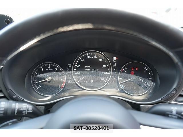 Mazda CX-30 2019-11 8223261-9