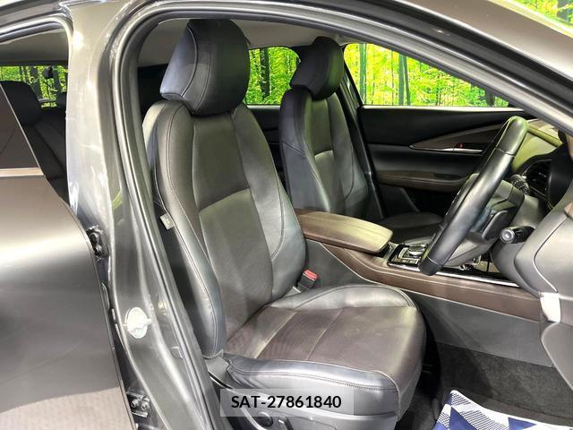 Mazda CX-30 2022-06 8224369-7