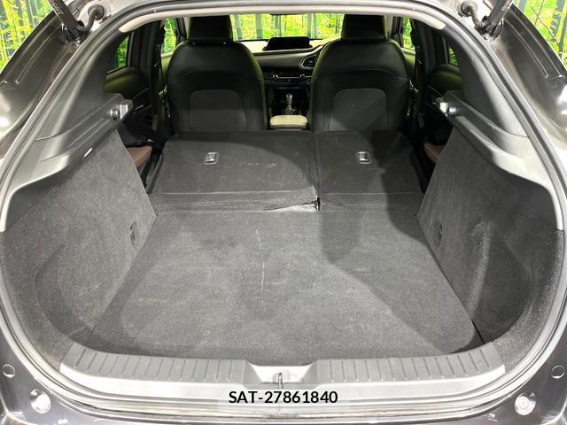 Mazda CX-30 2022-06 8224369-9