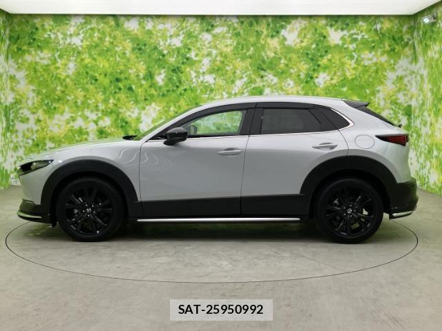 Mazda CX-30 2023-11 8225146-1