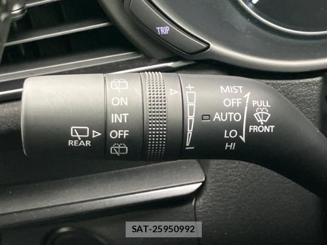 Mazda CX-30 2023-11 8225146-16