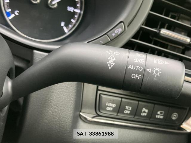 Mazda CX-30 2020-04 8225398-16