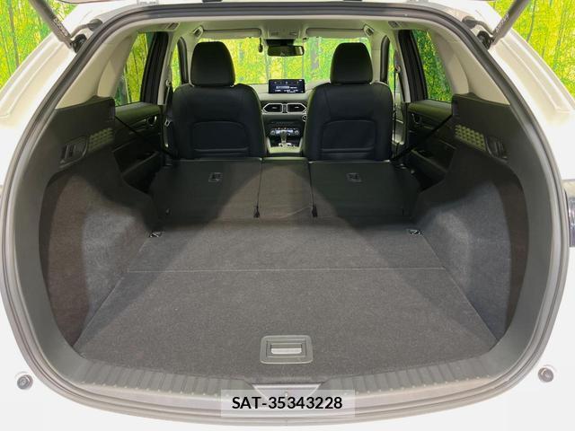 Mazda CX-5 2022-09 8216272-9