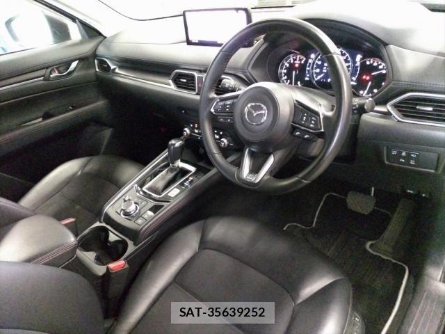 Mazda CX-5 2022-09 8217529-2