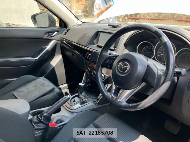 Mazda CX-5 2013-05 8219639-7