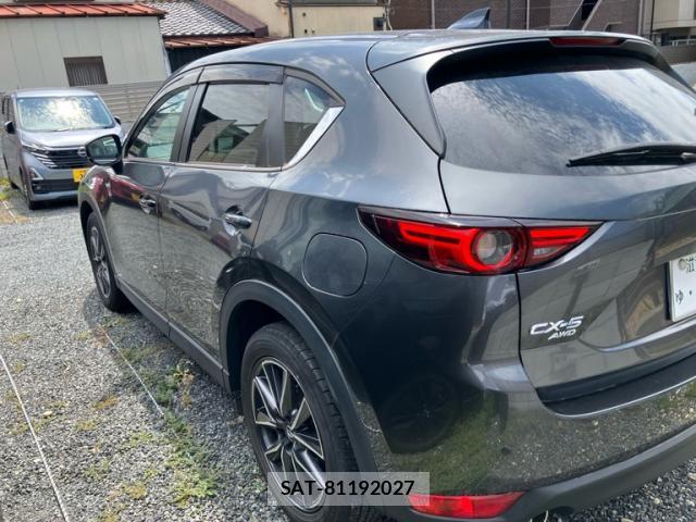 Mazda CX-5 2017-07 8220042-12