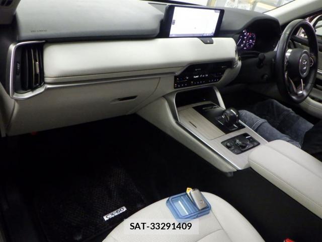 Mazda CX-60 2023-06 8218976-2